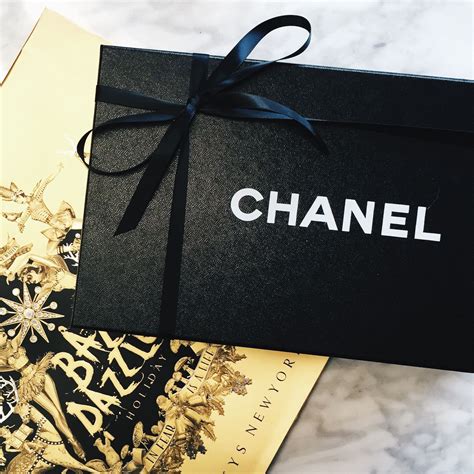 The CHANEL Gift Finder 